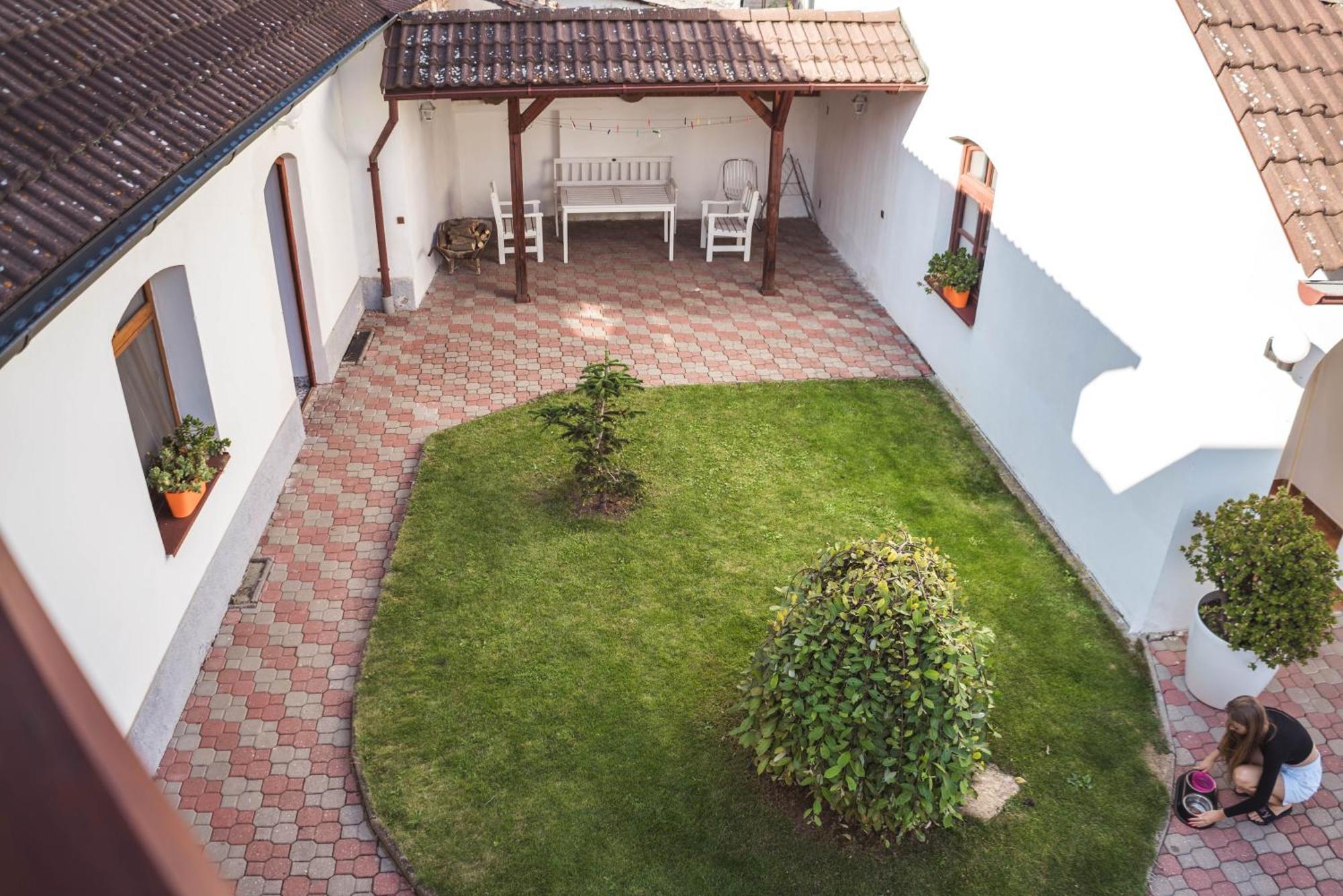 Apartment Mocovice Micovice