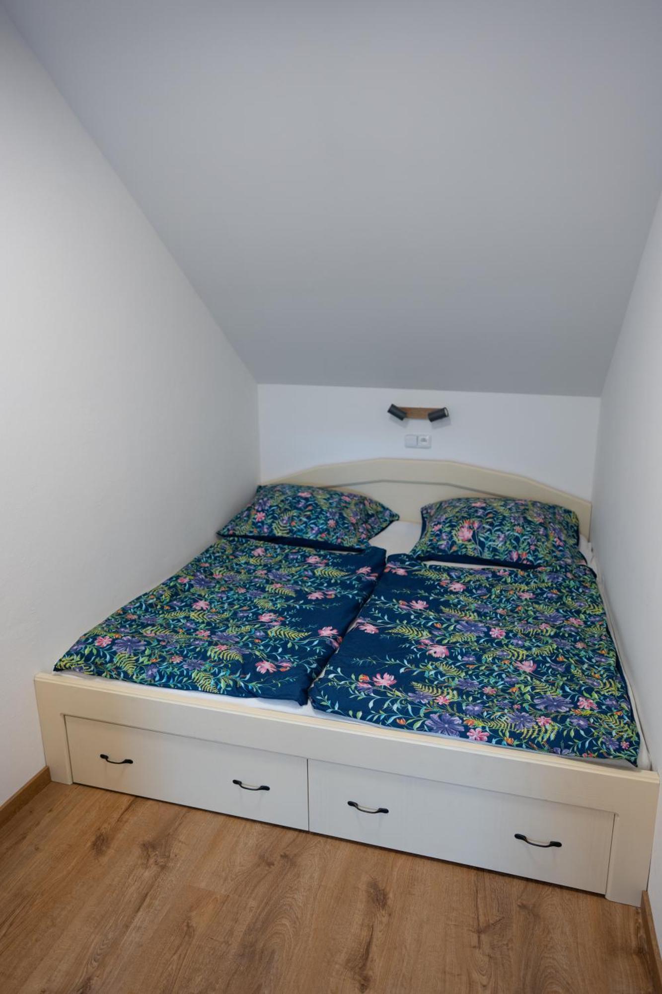 Mocovice Apartment Micovice